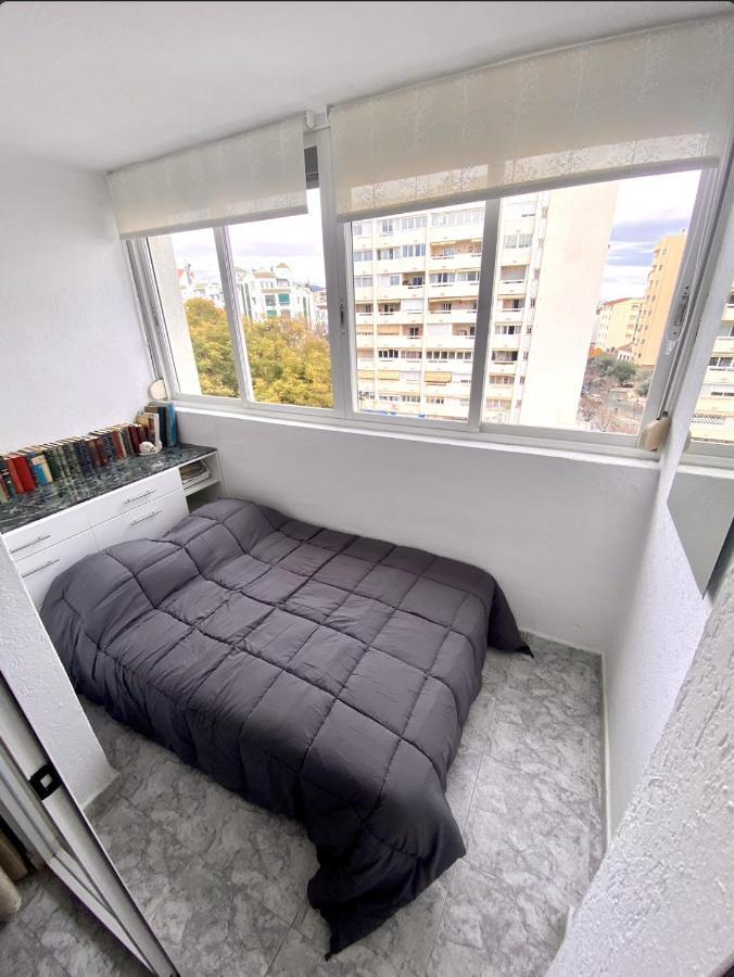 Apartamento Marbella Centro Con Piscina Luaran gambar