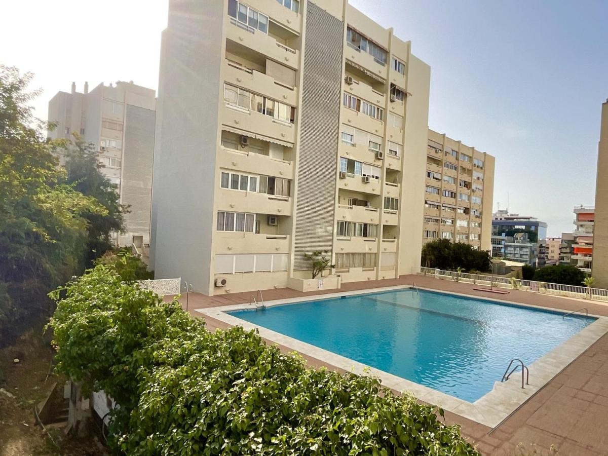 Apartamento Marbella Centro Con Piscina Luaran gambar