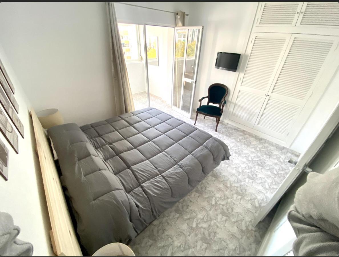 Apartamento Marbella Centro Con Piscina Luaran gambar