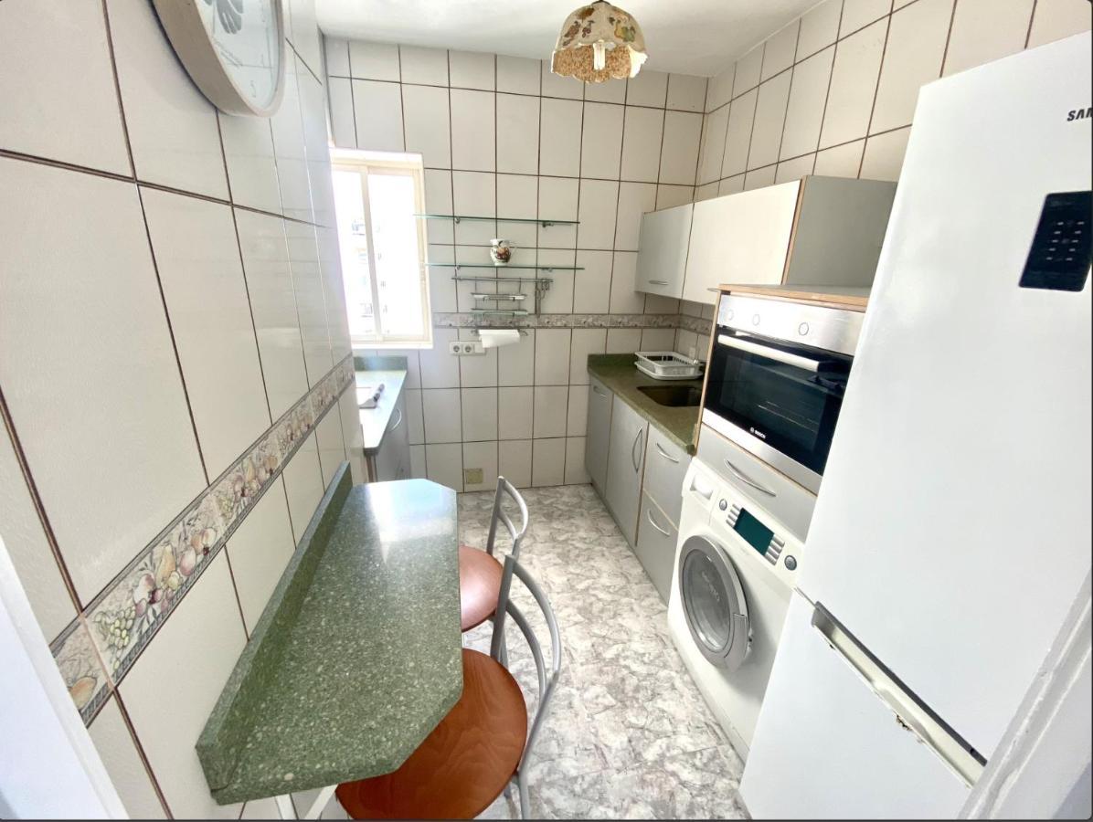 Apartamento Marbella Centro Con Piscina Luaran gambar